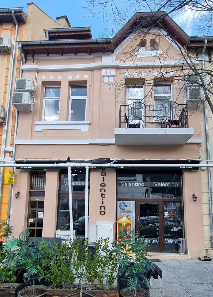 Валентино Hotel Vratsa Eksteriør billede
