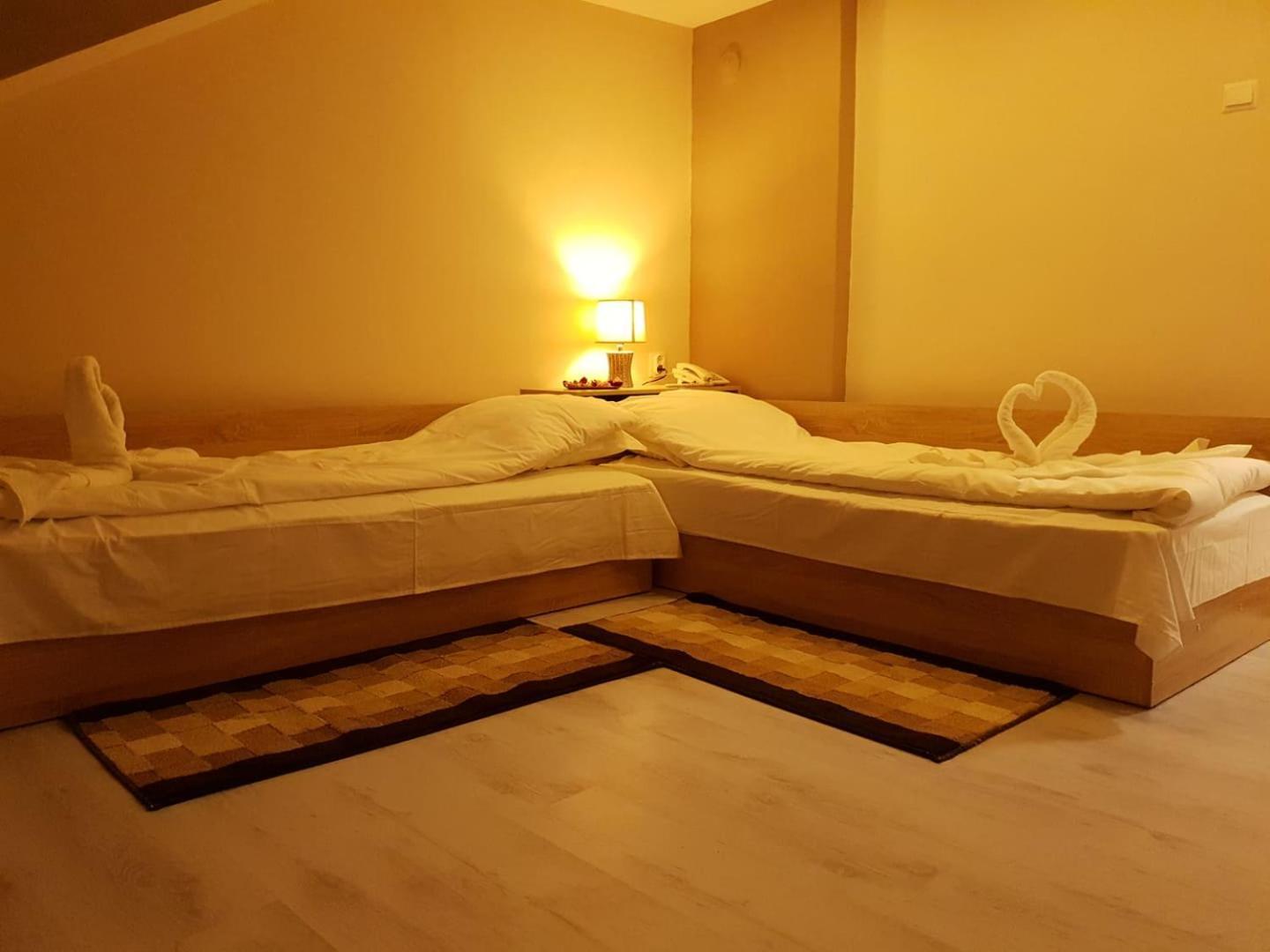 Валентино Hotel Vratsa Eksteriør billede