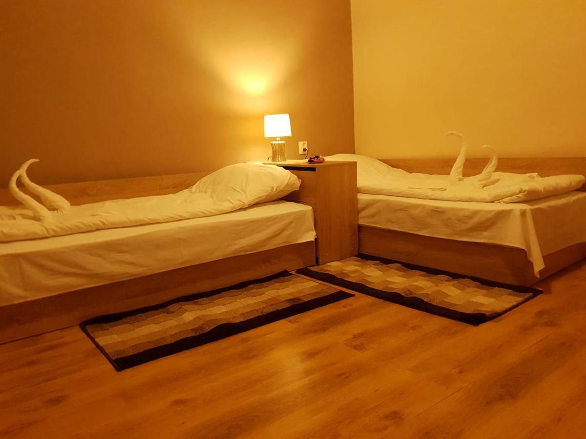 Валентино Hotel Vratsa Eksteriør billede
